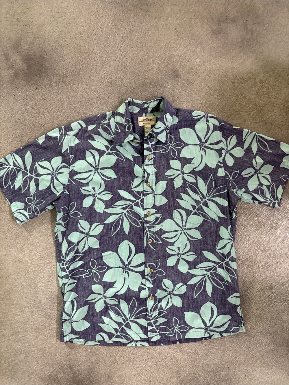 Cooke Street Honolulu Men’s Hawaiian Shirt (L)
